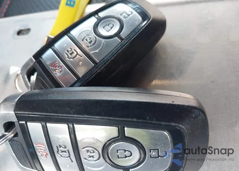 2022 Ford Expedition Limited Max z USA, uszkodzony, nr VIN 1FMJK2AT4NEA40249